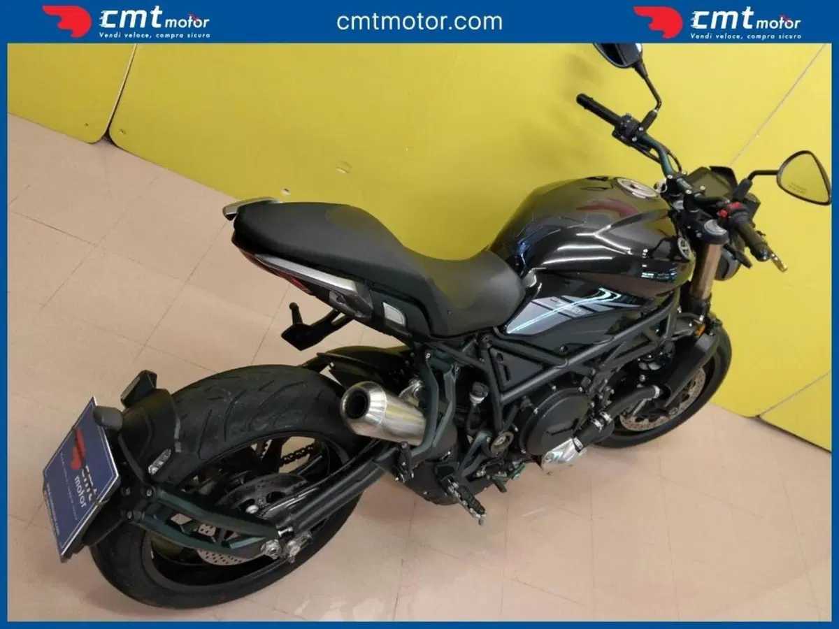 Benelli 752 S (2019 - 20) (10)