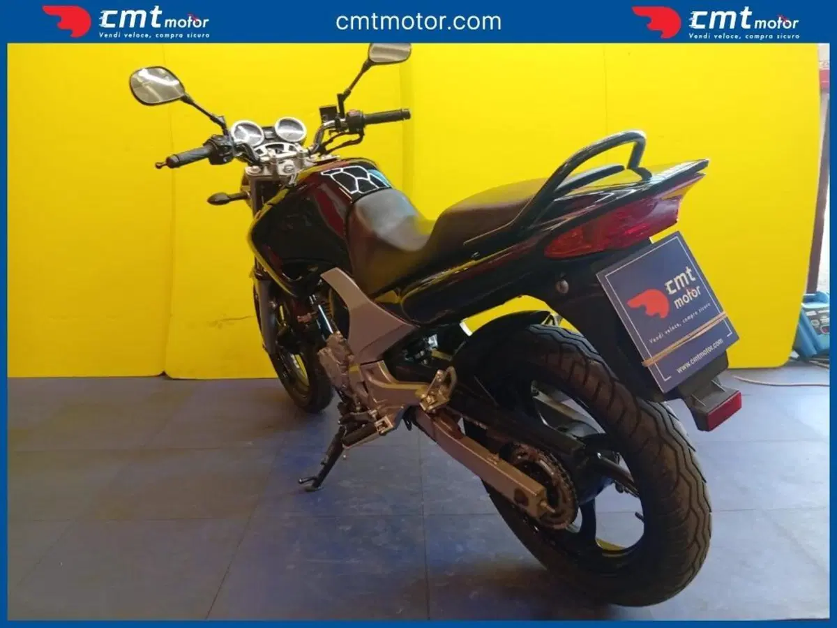 Yamaha YBR 250 (2006 - 13)