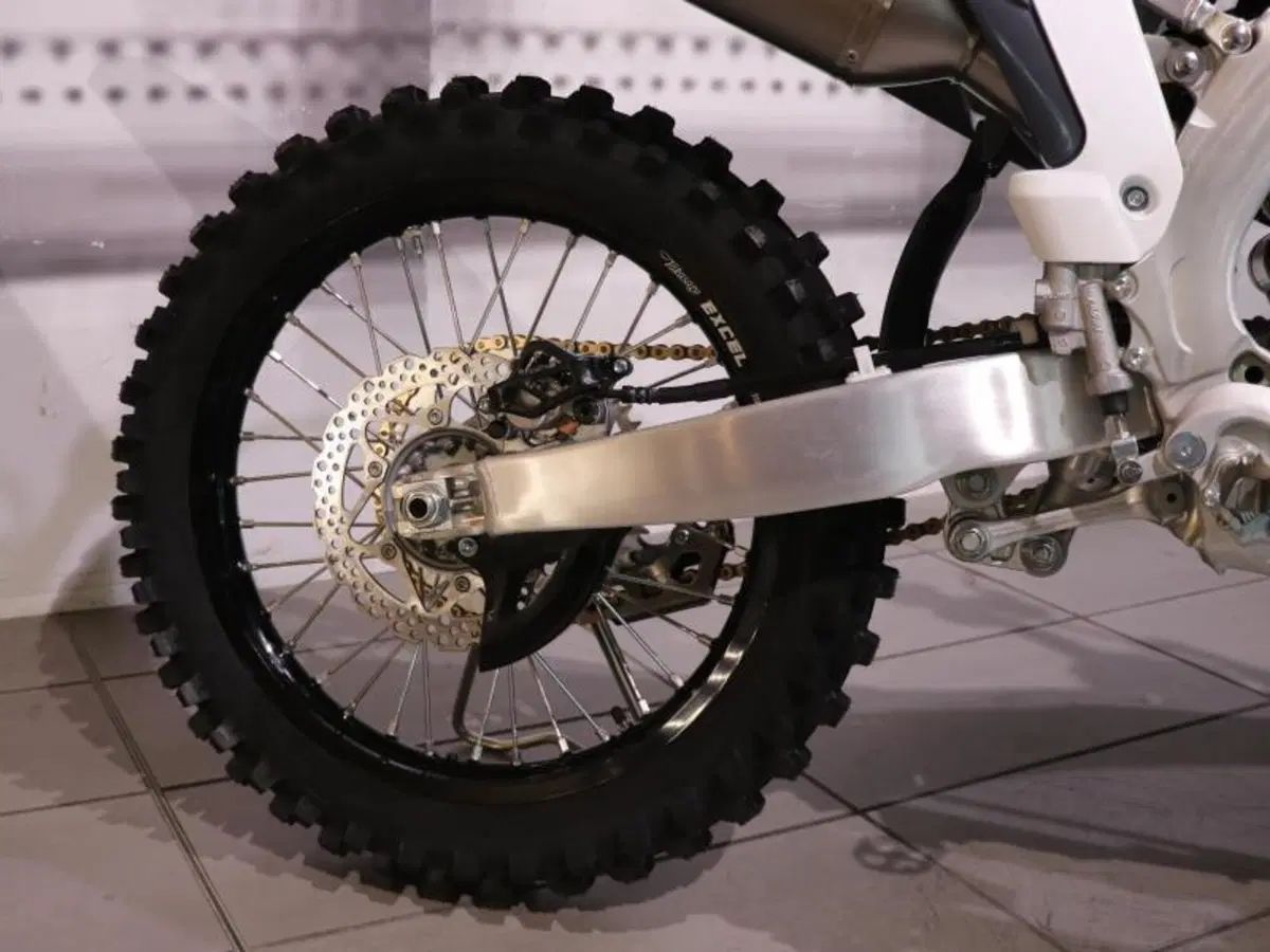 Fantic Motor XXF 250 Cross (2022) (4)