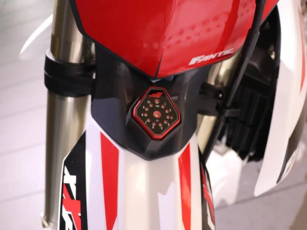 Fantic Motor XXF 250 Cross (2022) (6)