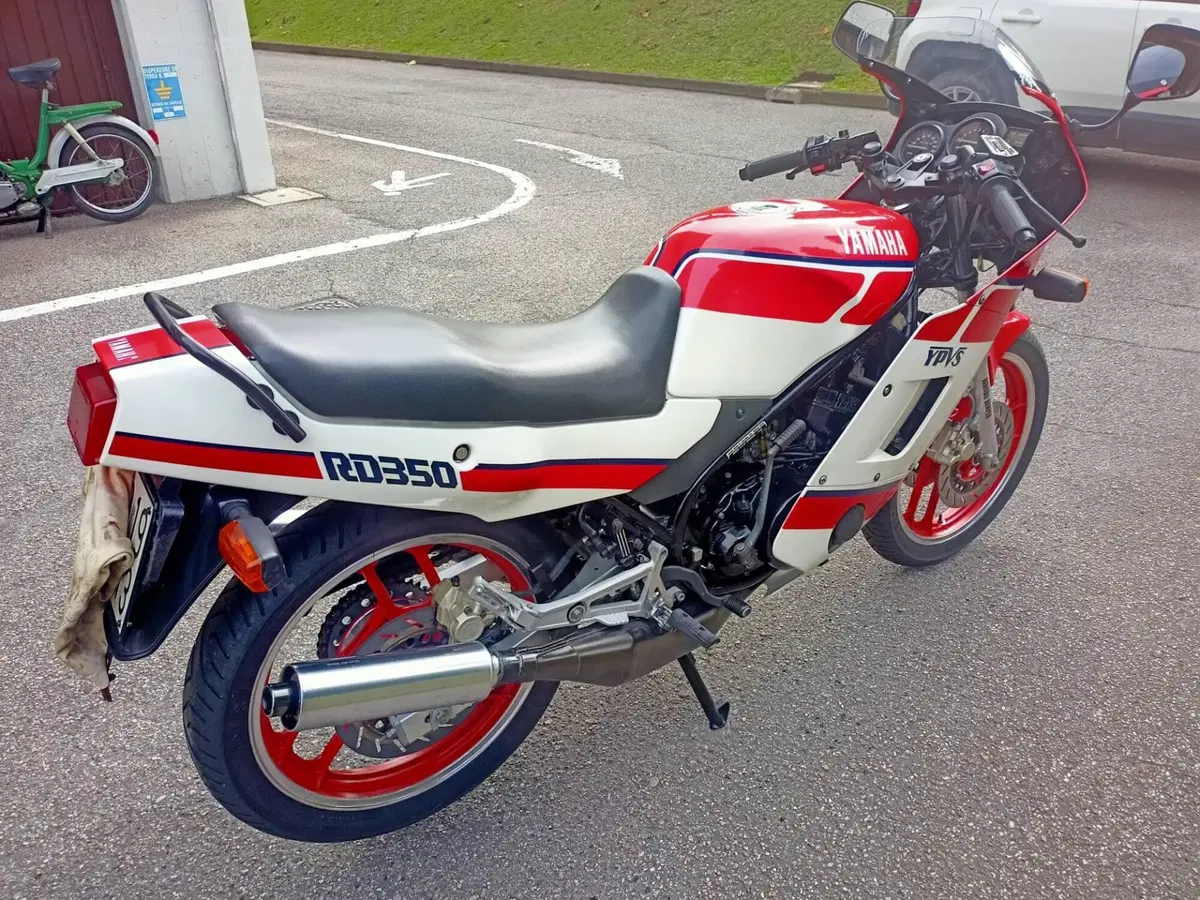 Yamaha RD 350 lc (9)