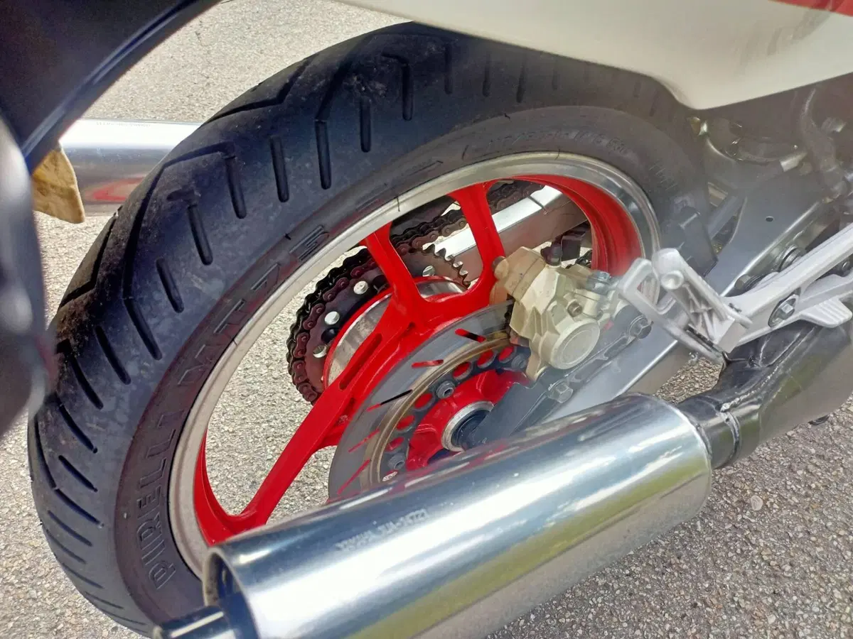 Yamaha RD 350 lc (10)