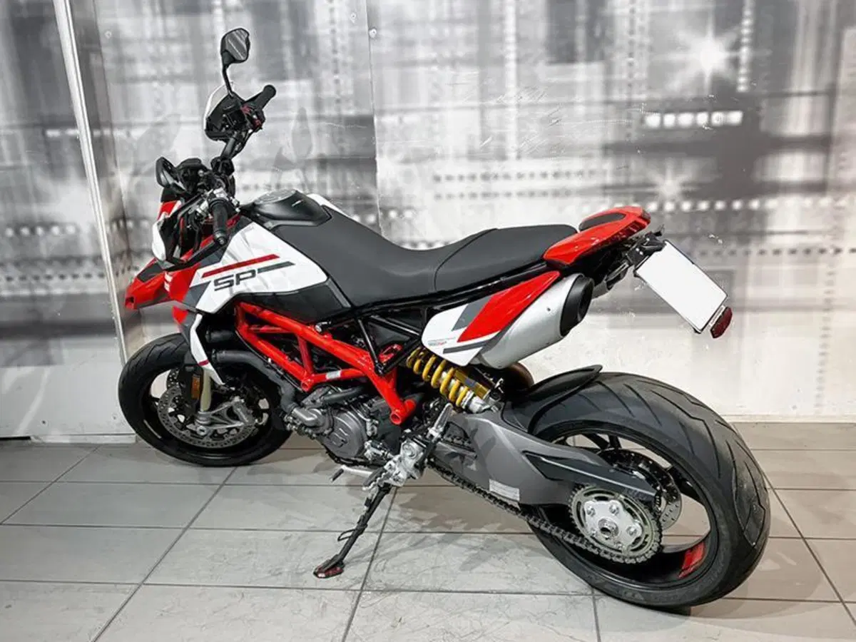 Ducati Hypermotard 950 SP (2022 - 25) (2)