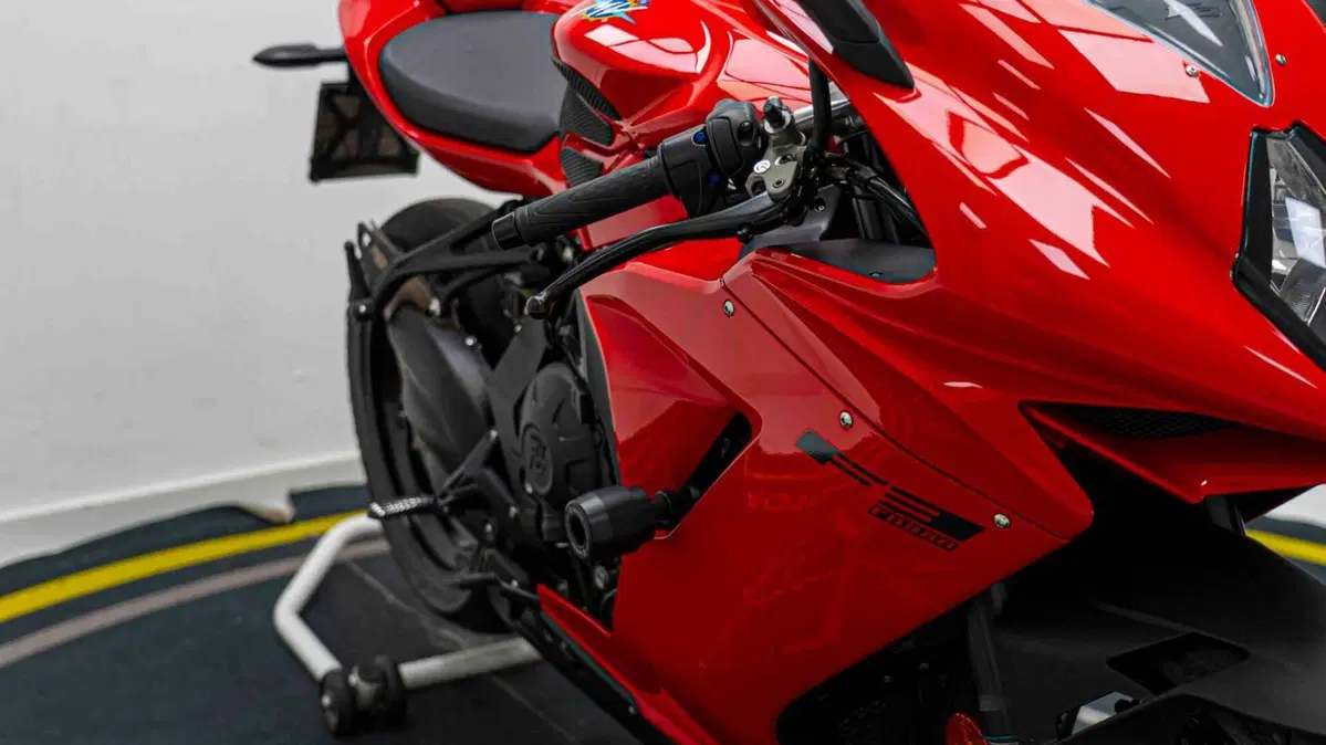 MV Agusta F3 800 Rosso (2021 - 23) (17)