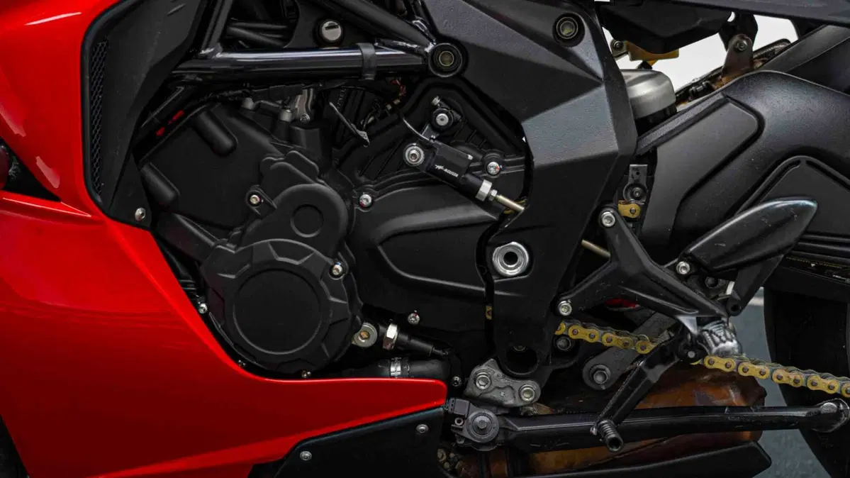 MV Agusta F3 800 Rosso (2021 - 23) (19)