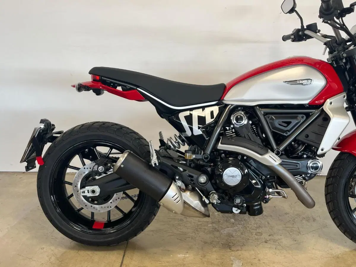 Ducati Scrambler 800 Icon (2025 - 26) (6)