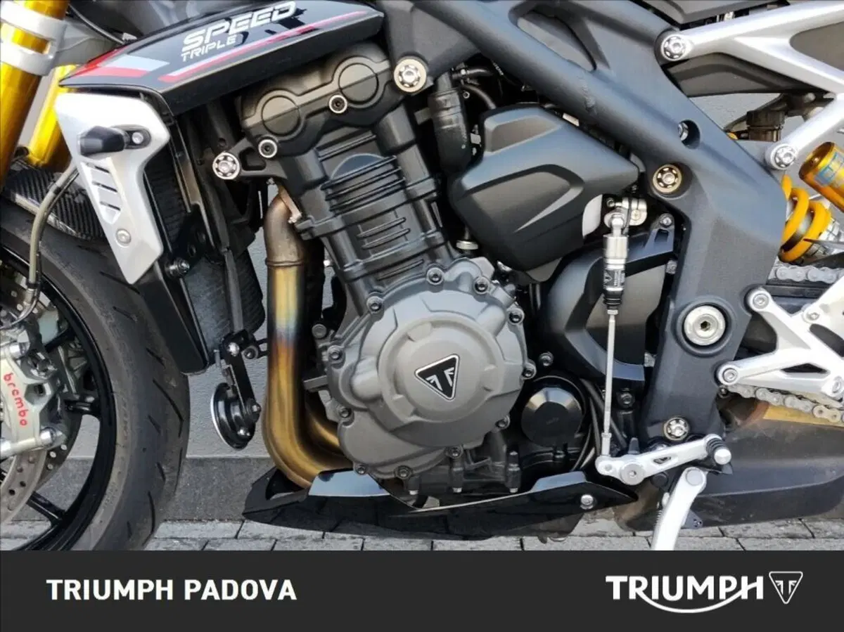 Triumph Speed Triple 1200 RS (2021 - 24) (8)