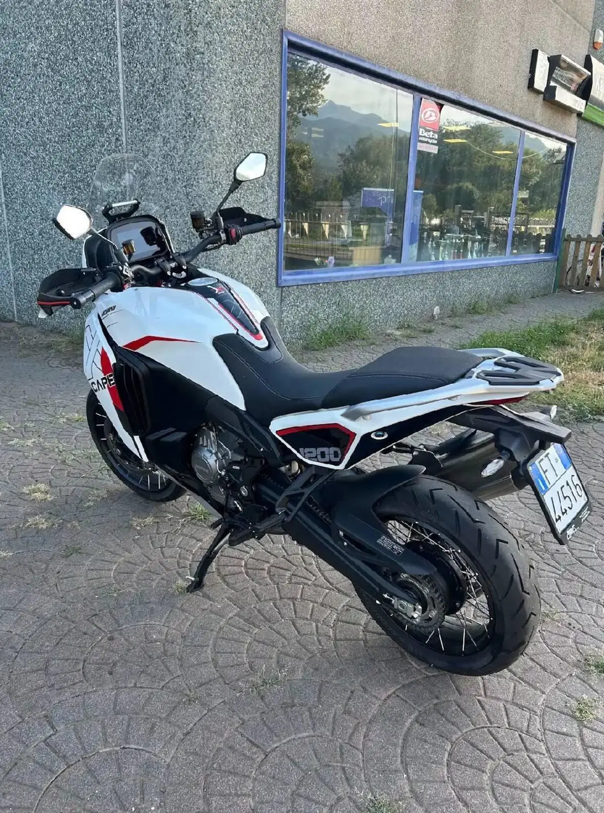 Moto Morini X-Cape 1200 (2026) (5)