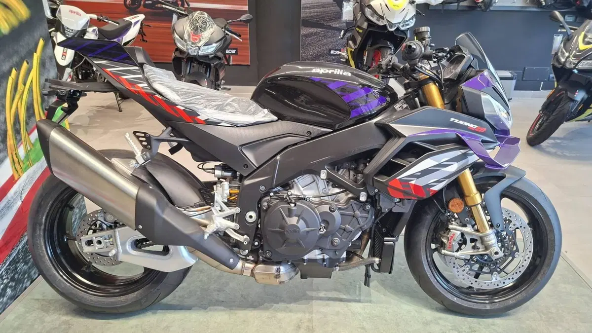 Aprilia Tuono V4 Factory (2025 - 26)