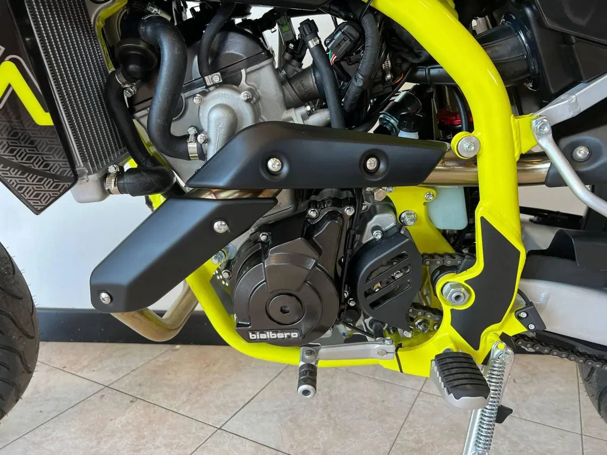 Swm SM 125 R (2025 - 26) (8)