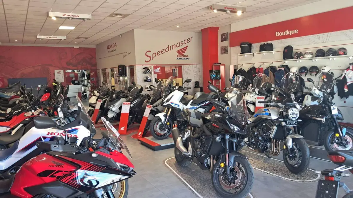 Honda CB 1000 F (2026) (6)