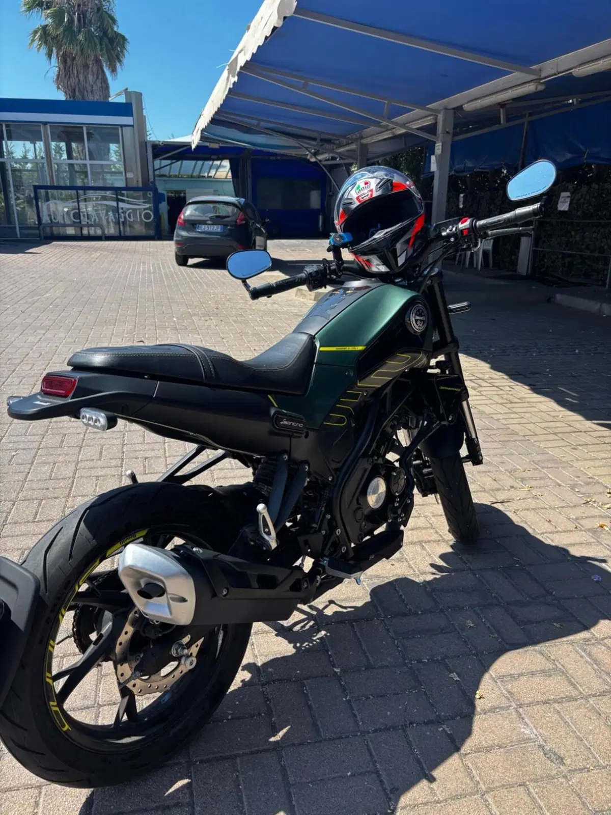 Benelli Leoncino 125 (2022 - 25) (5)