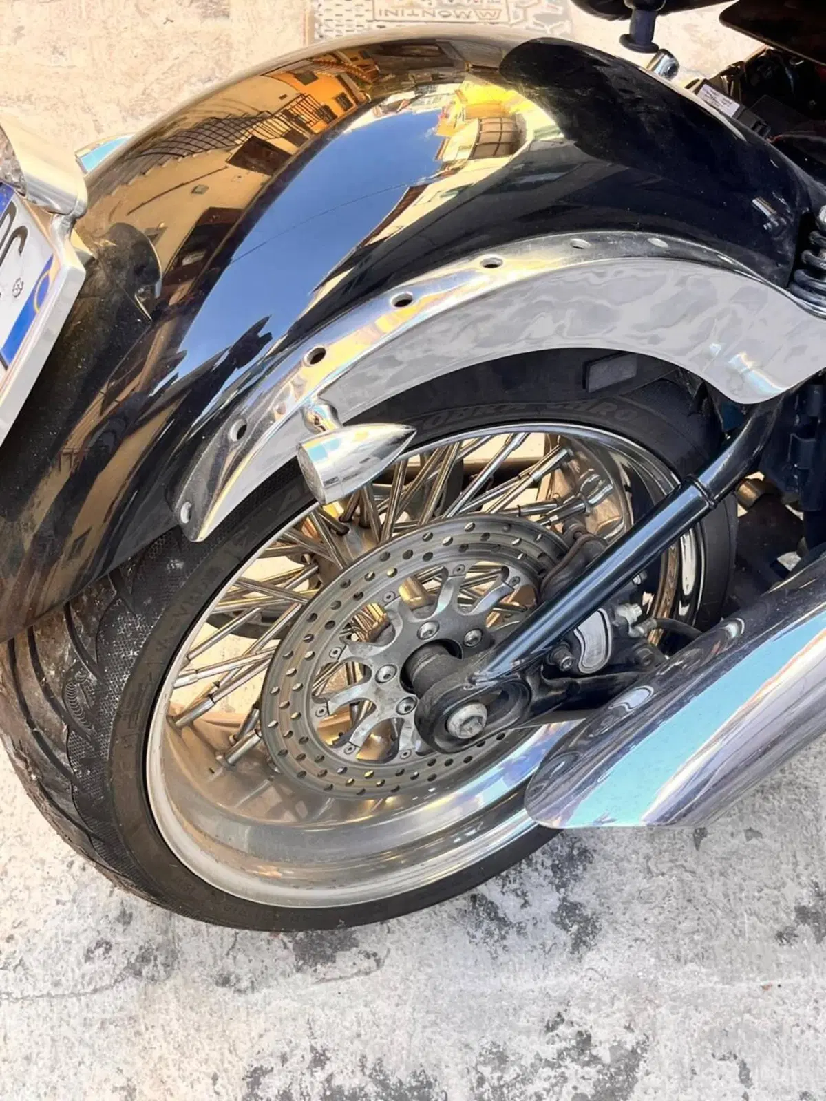 Harley-Davidson 1584 Rocker (2008 - 09) - FXCW (3)