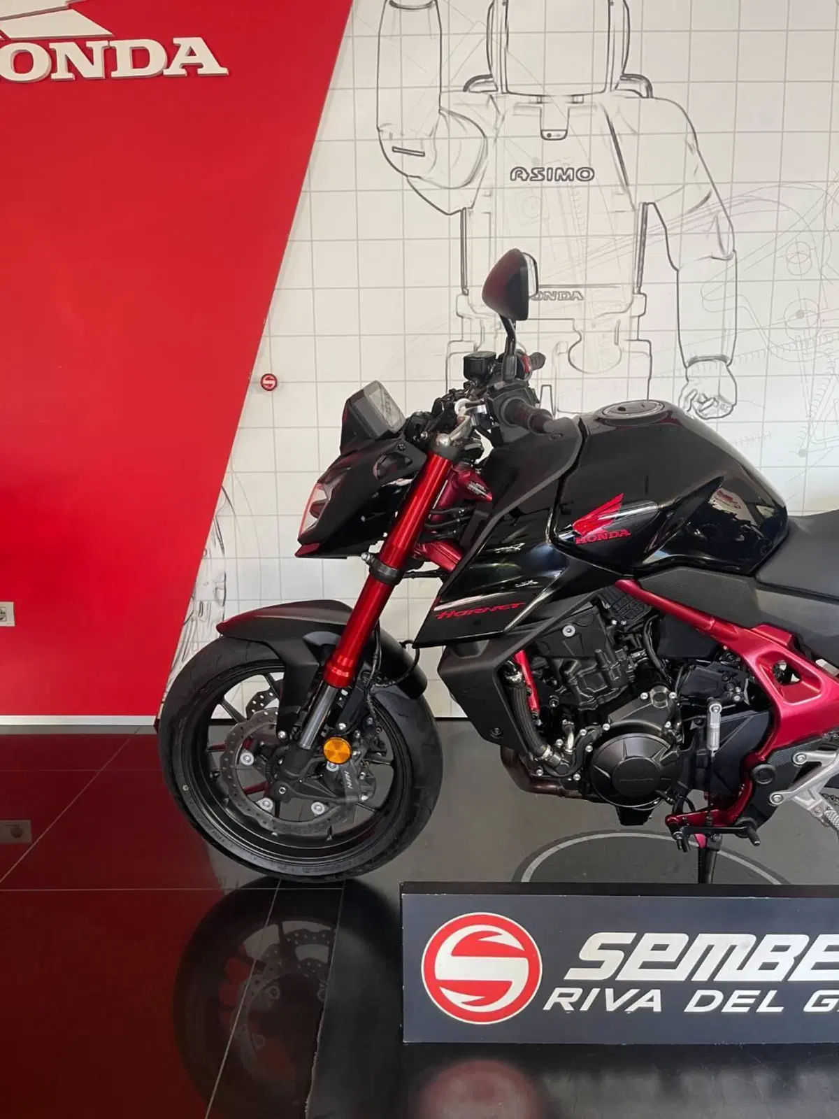 Honda CB 750 Hornet (2023 - 24) (6)
