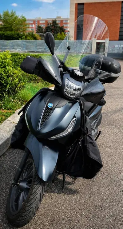 Piaggio Beverly 400 S ABS-ASR (2021 - 24) usata