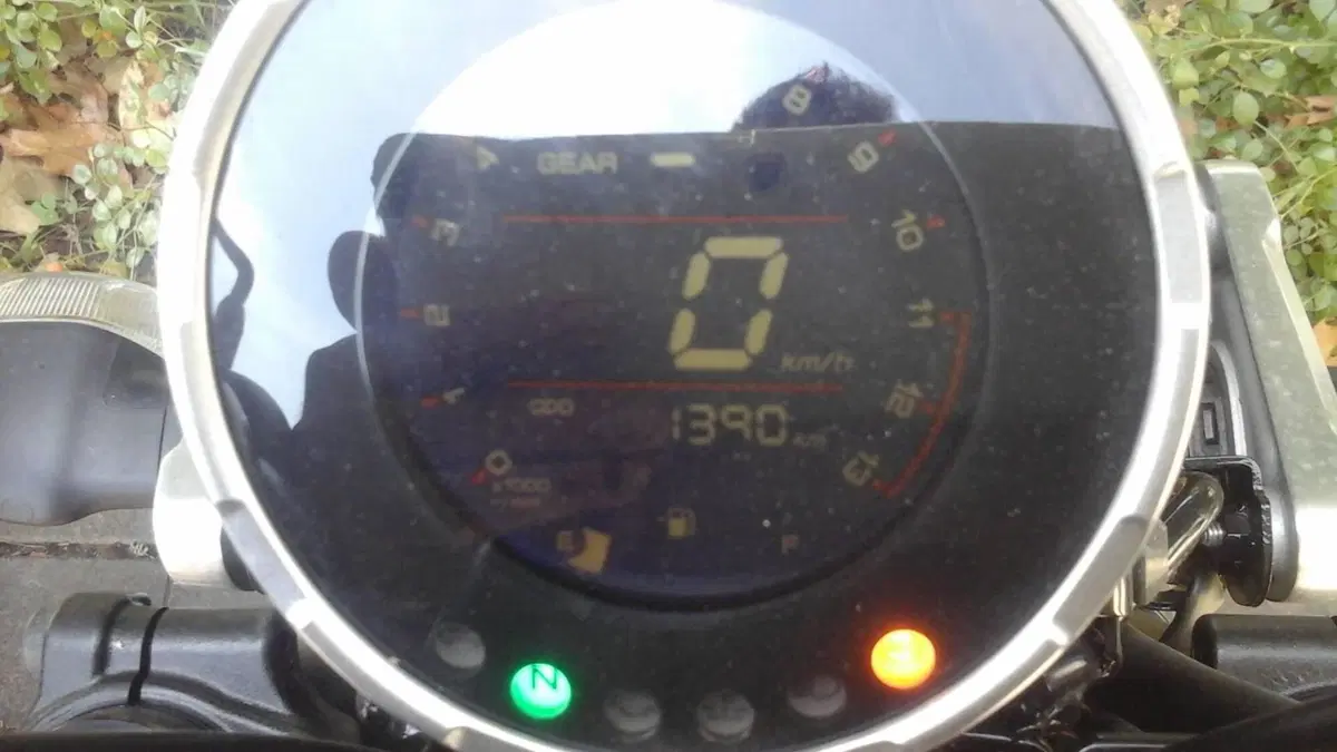 Yamaha XSR 125 Legacy (2022 - 24) (4)