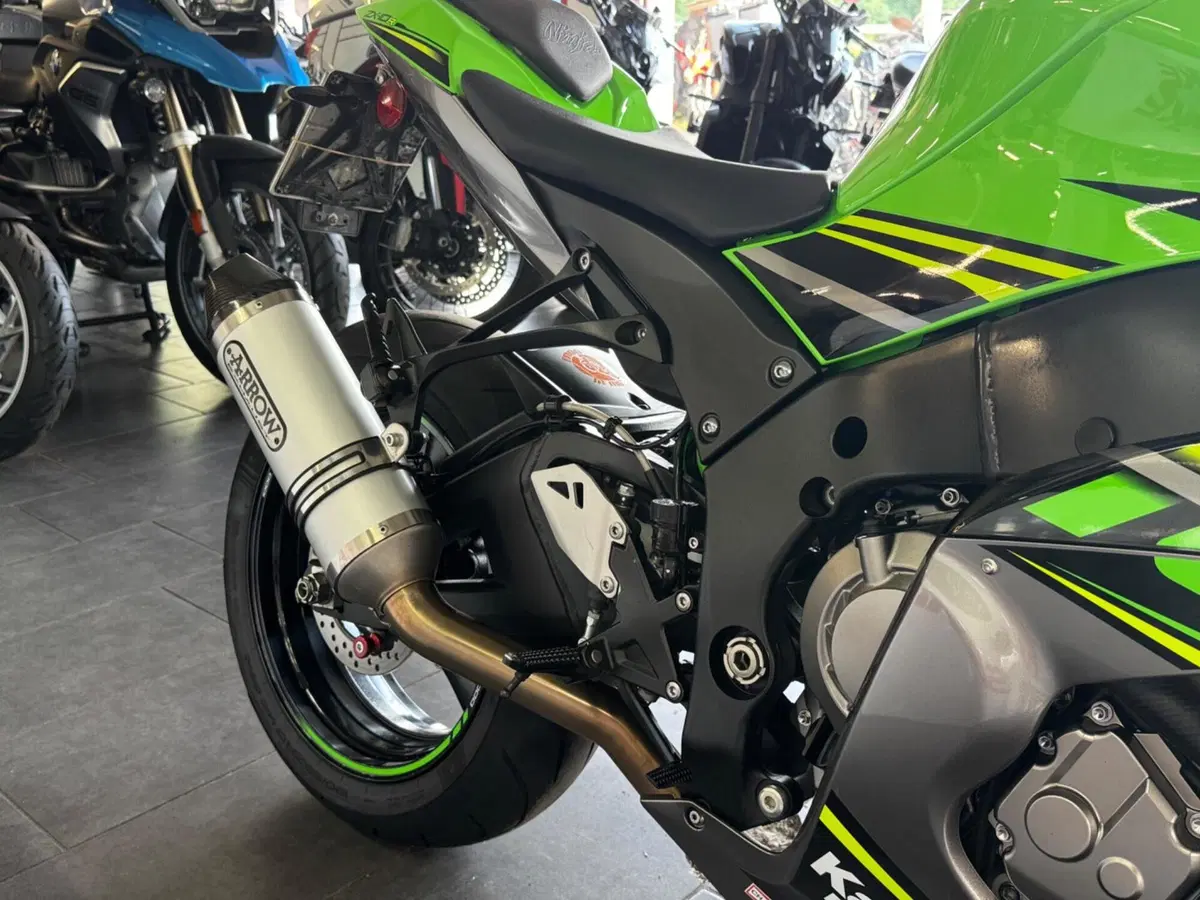Kawasaki Ninja 1000 ZX-10R (2017 - 18) (8)
