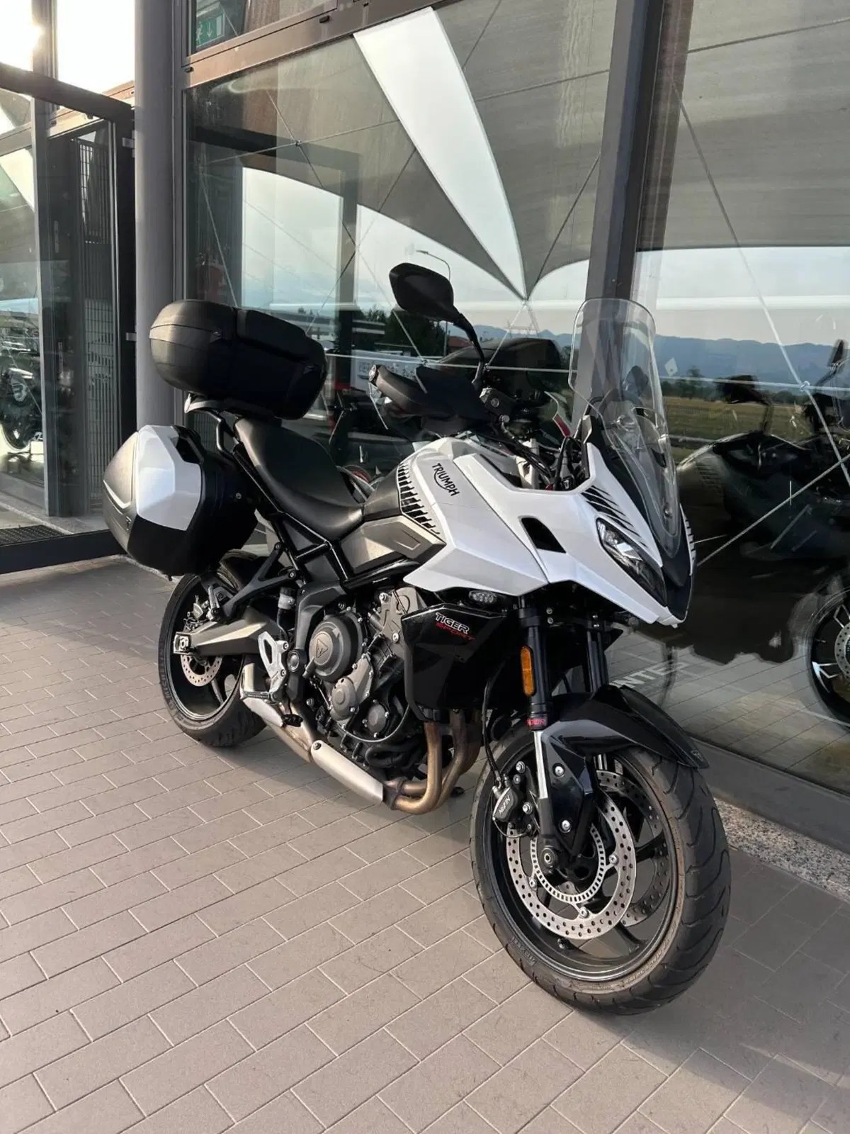 Triumph Tiger Sport 660 (2022 - 24) (3)