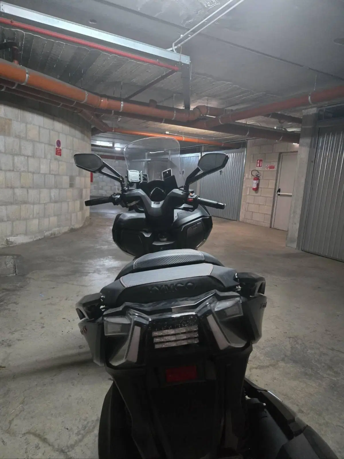 Kymco Xciting VS 400i (2023 - 26) (10)