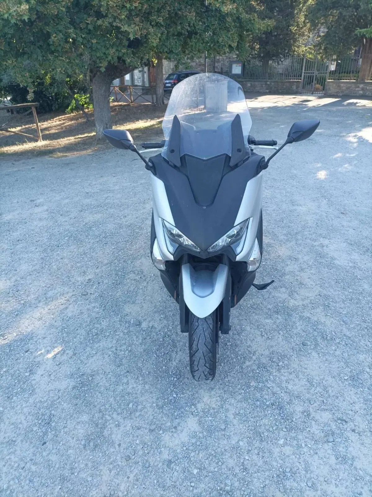 Yamaha T-Max 530 Iron Max (2014 - 17) (3)