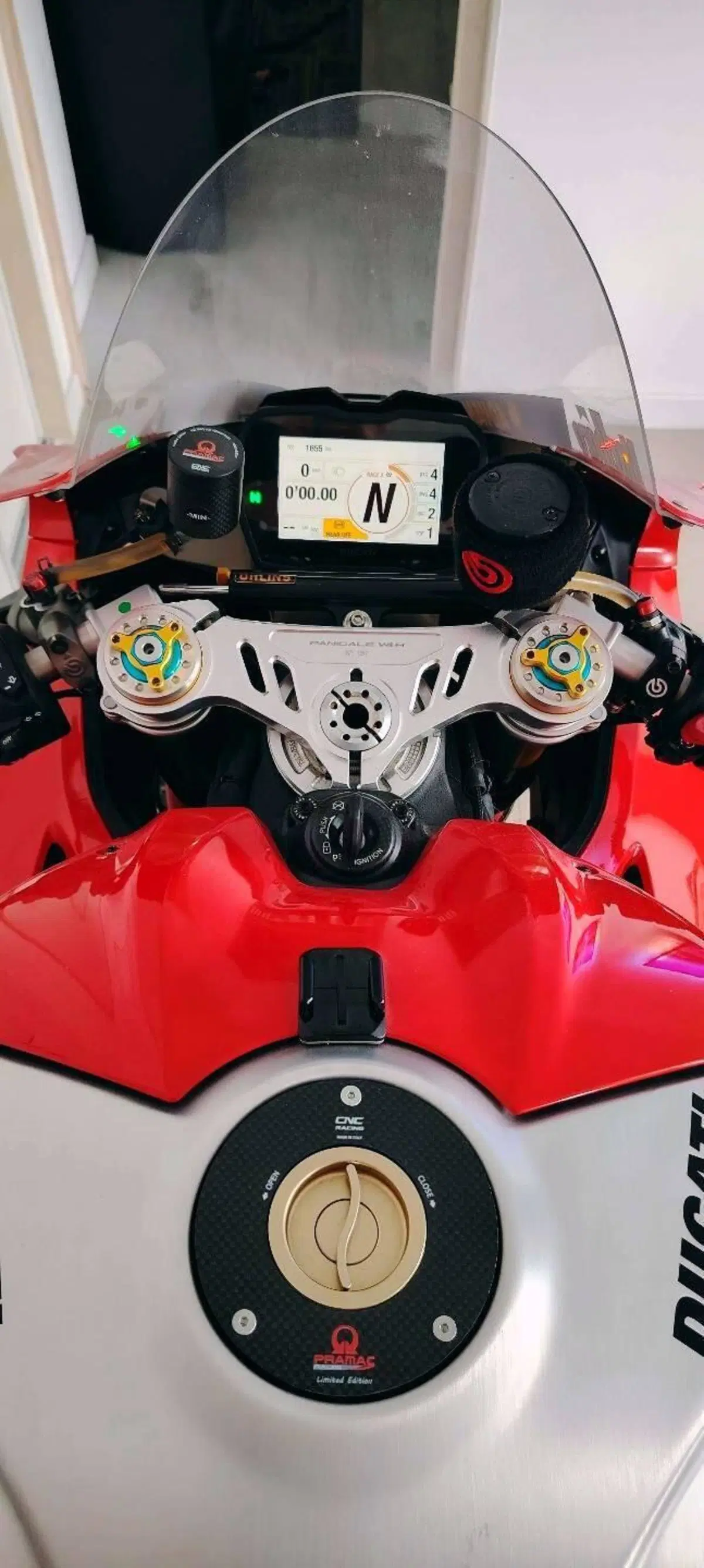 Ducati Panigale V4 R (2023 - 24) (9)