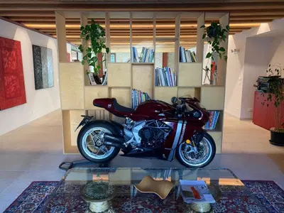 MV Agusta Superveloce 800 98 (2023 - 26) usata