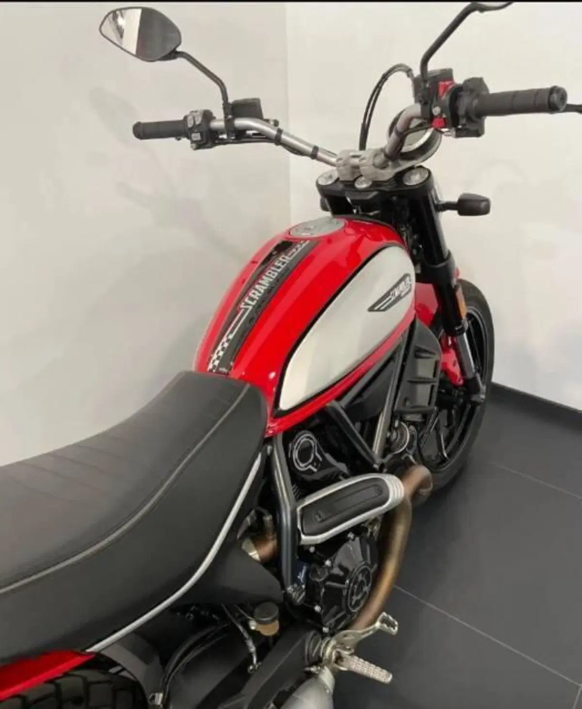 Ducati Scrambler 800 Icon (2021 - 22) (3)