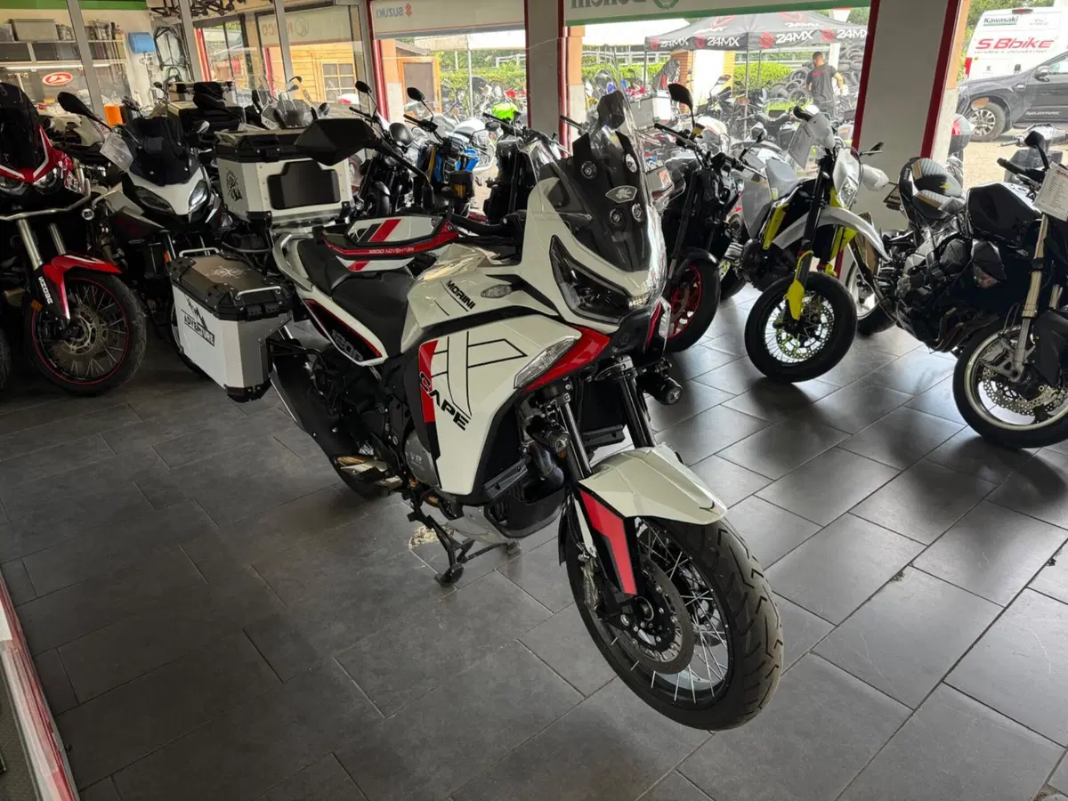 Moto Morini X-Cape 1200 (2026) (5)