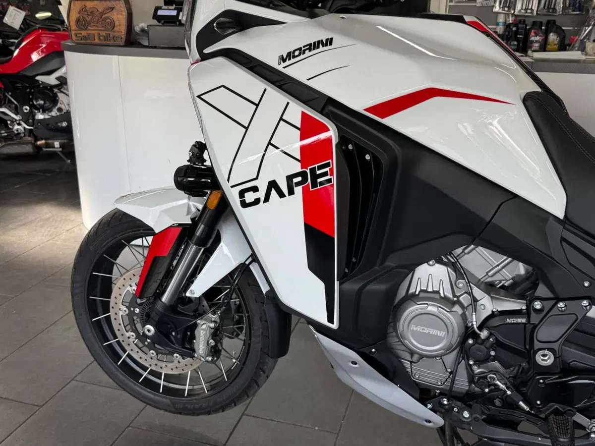 Moto Morini X-Cape 1200 (2026) (8)