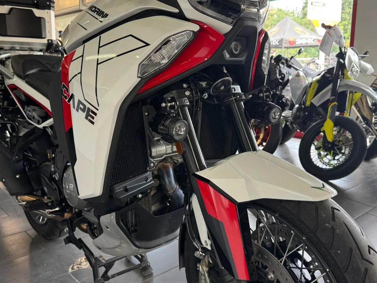 Moto Morini X-Cape 1200 (2026) (9)
