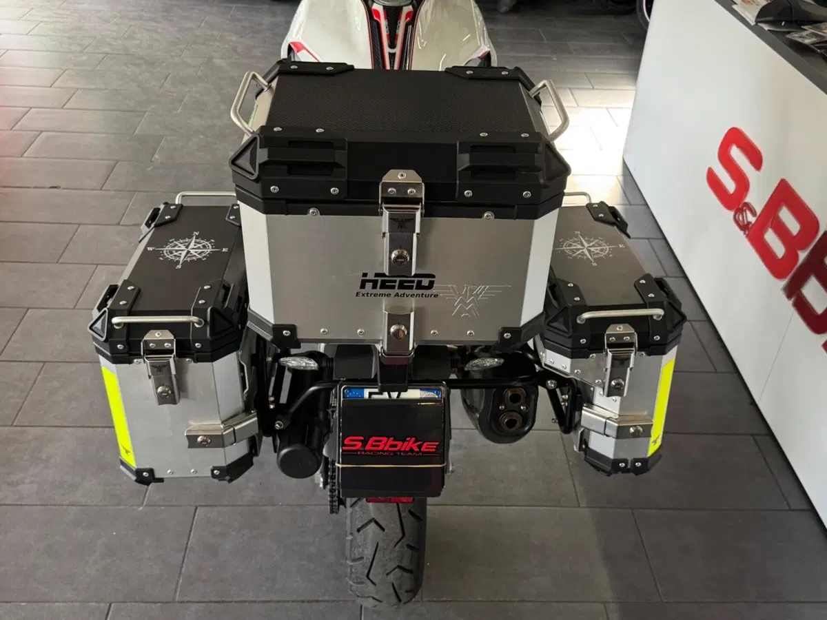 Moto Morini X-Cape 1200 (2026) (12)