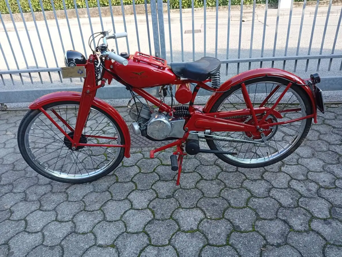 Moto Guzzi Guazzino 65  (4)