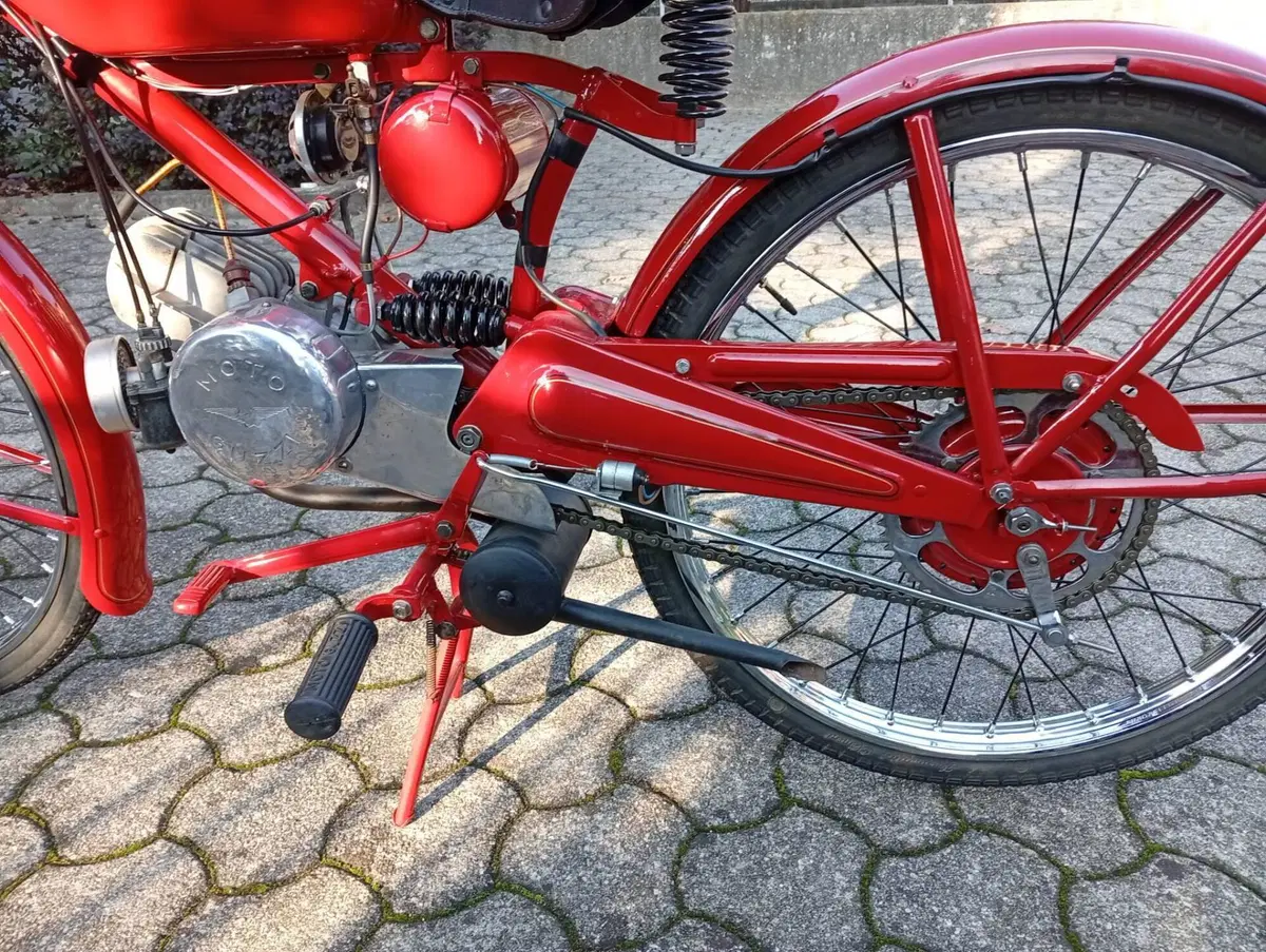 Moto Guzzi Guazzino 65  (9)