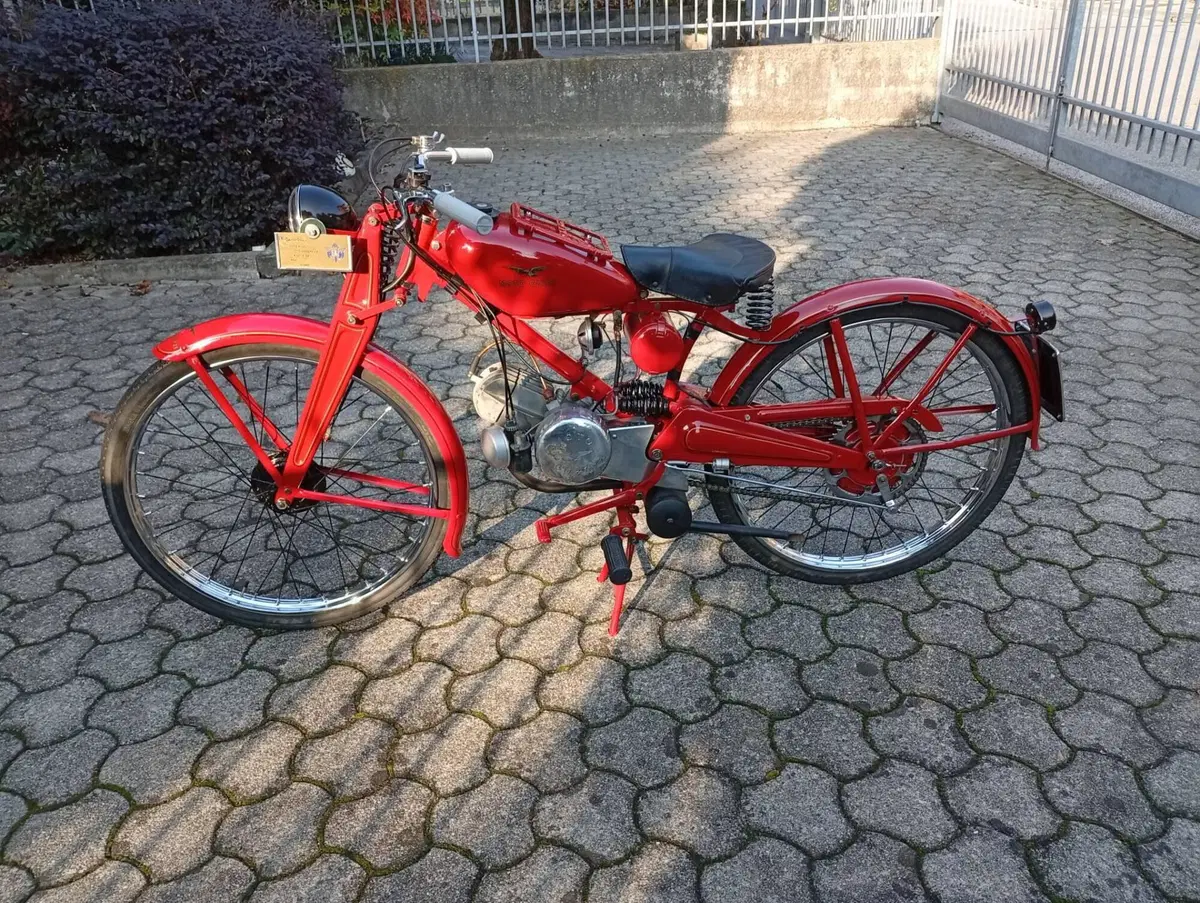 Moto Guzzi Guazzino 65  (11)