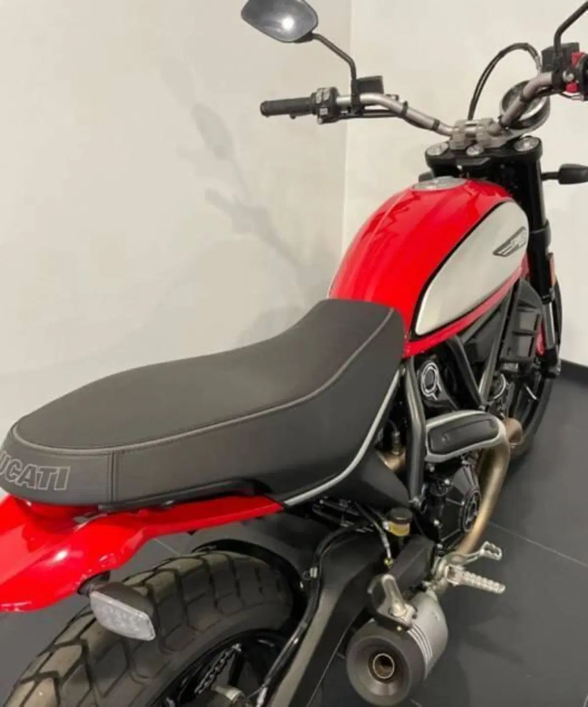 Ducati Scrambler 800 Icon (2021 - 22) (5)