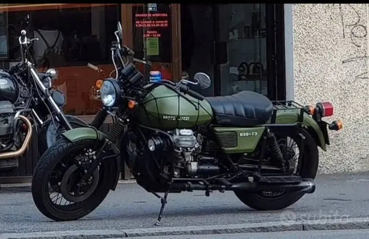 Moto Guzzi 850 T3 (4)
