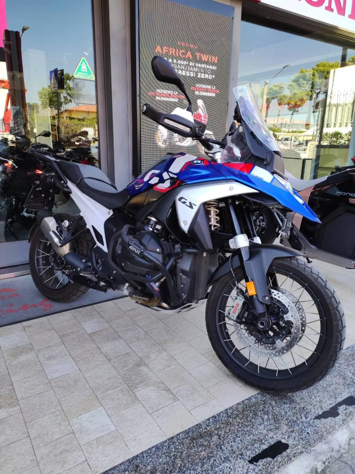 Bmw R 1300 GS Trophy (2023 - 26) (2)
