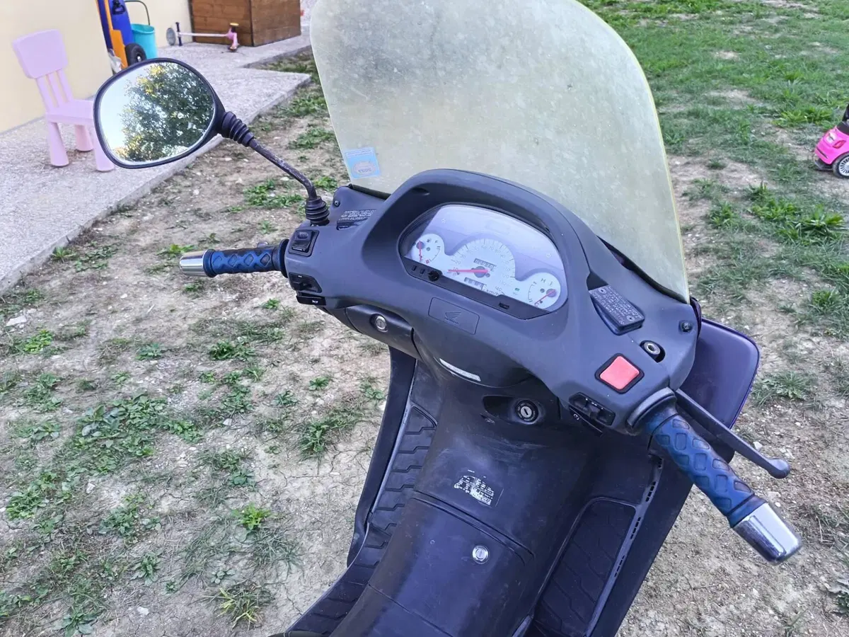 Honda Foresight (1998 - 2004) (2)