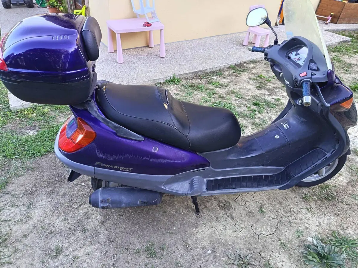 Honda Foresight (1998 - 2004) (3)