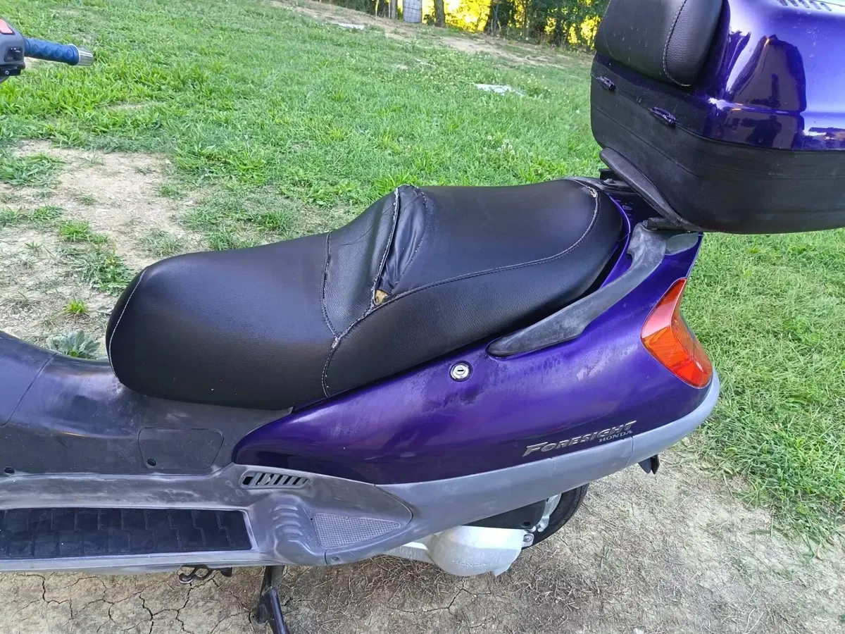 Honda Foresight (1998 - 2004) (5)