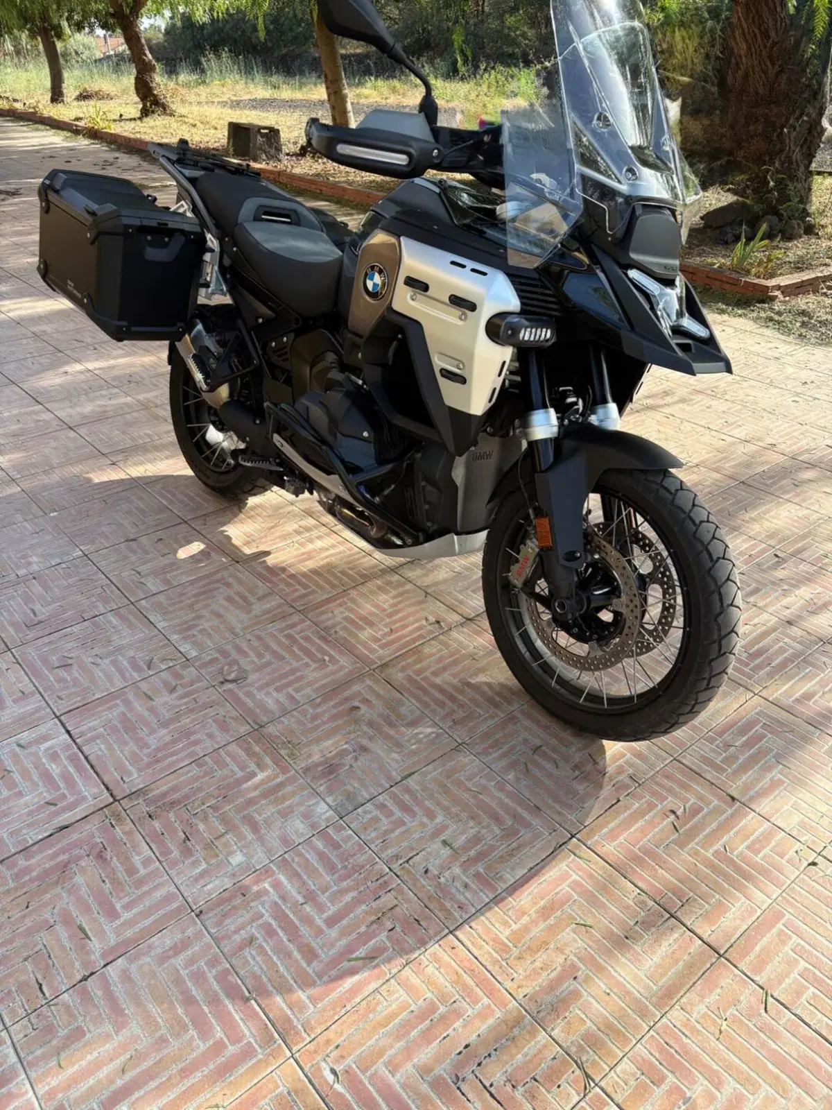 Bmw R 1300 GS Adventure Triple Black (2025 - 26) (2)