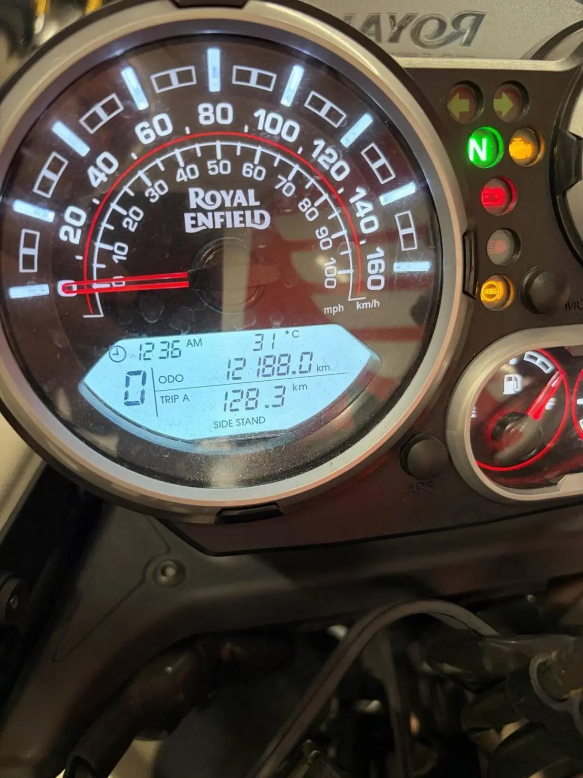 Royal Enfield Himalayan 411 (2021 - 24) (6)