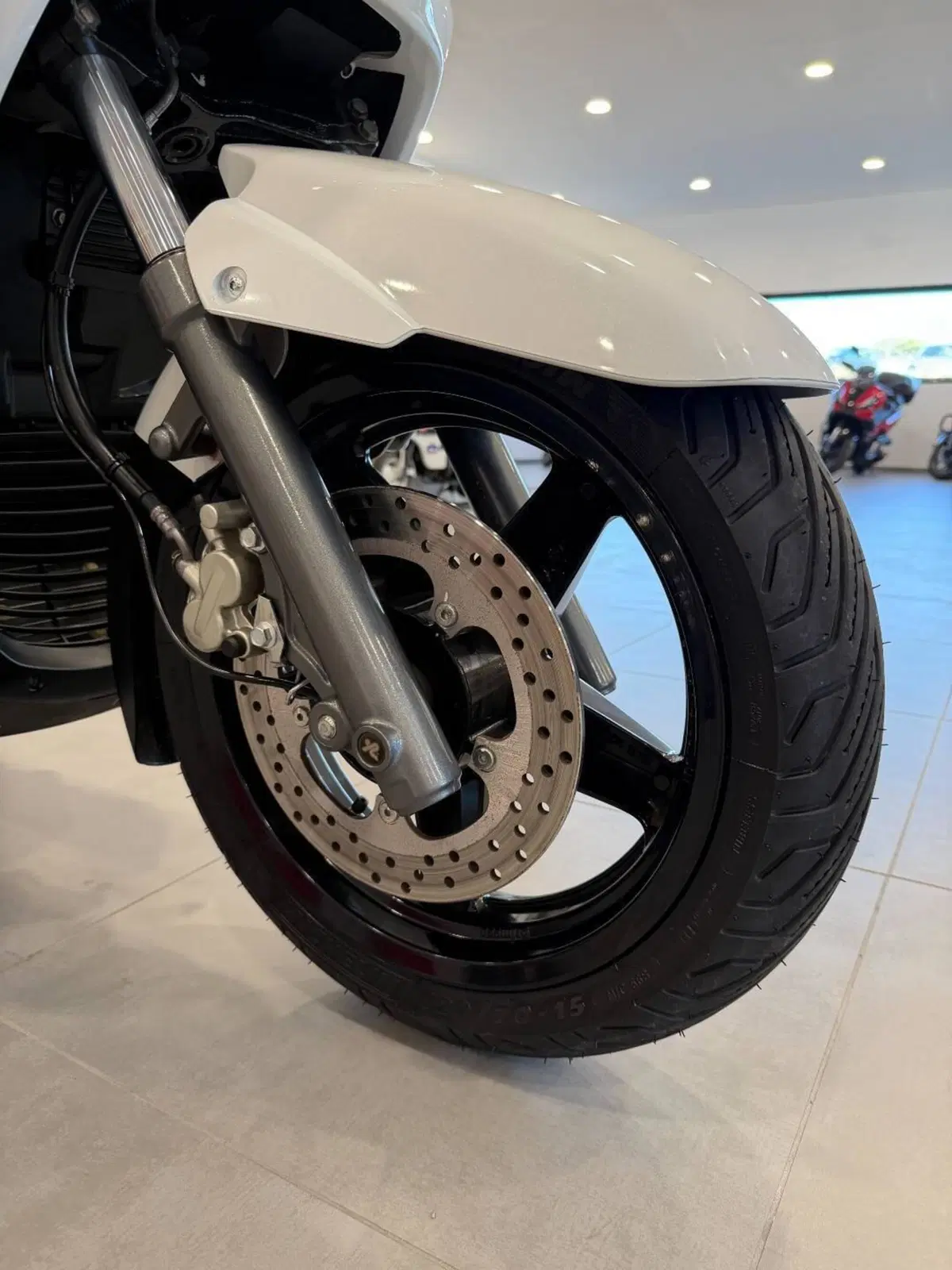 Yamaha X-Max 250 (2007 - 09) (13)