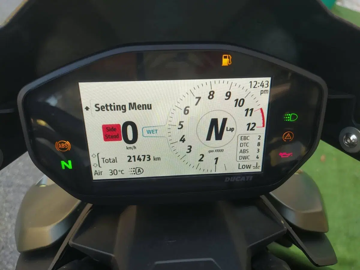 Ducati Streetfighter V2 955 Green (2022 - 23) (11)