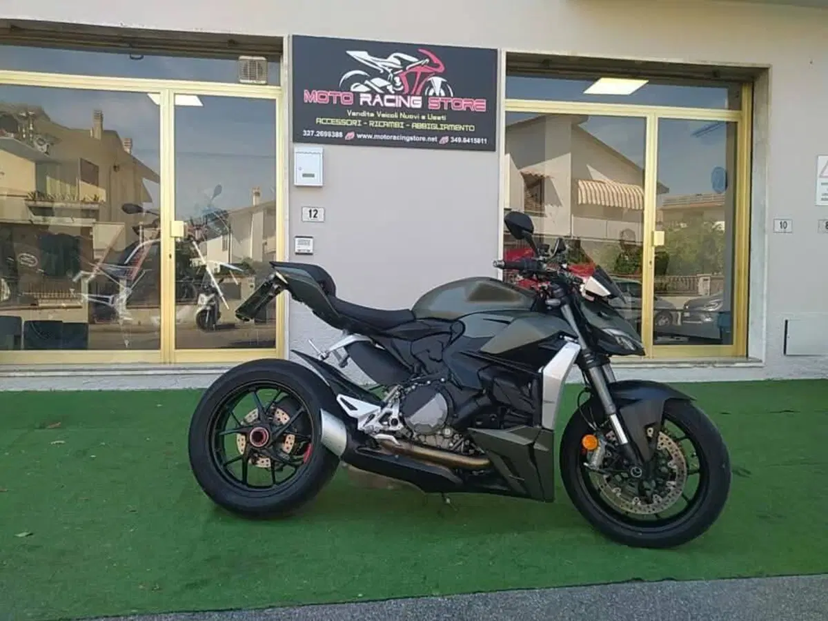 Ducati Streetfighter V2 955 Green (2022 - 23) (3)