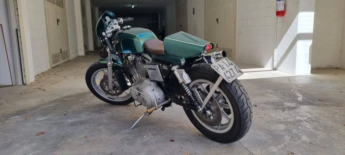 Harley-Davidson 883 Hugger (1992 - 93) - XLH (2)