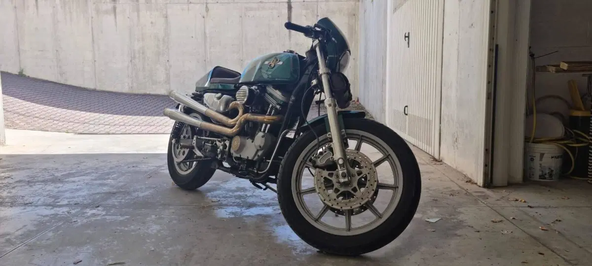 Harley-Davidson 883 Hugger (1992 - 93) - XLH (8)