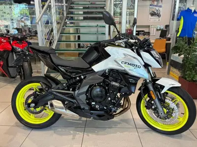 CFMOTO 650NK (2021 - 24) usata
