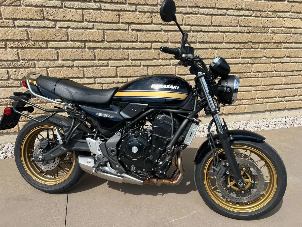 Kawasaki Z 650 RS (2025 - 26) (2)