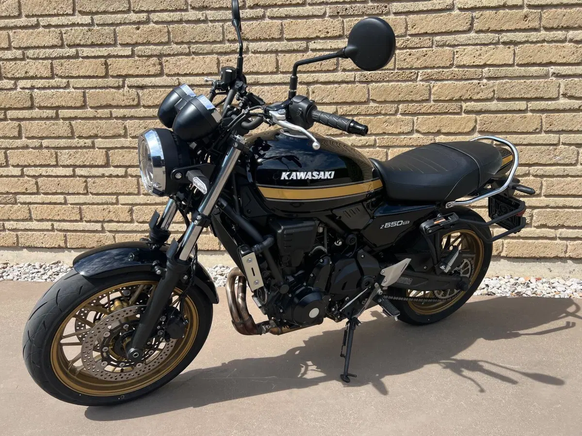 Kawasaki Z 650 RS (2025 - 26) (3)